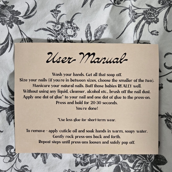 Press on Nails by Fingernails are Pretty - Picture 4 of 4